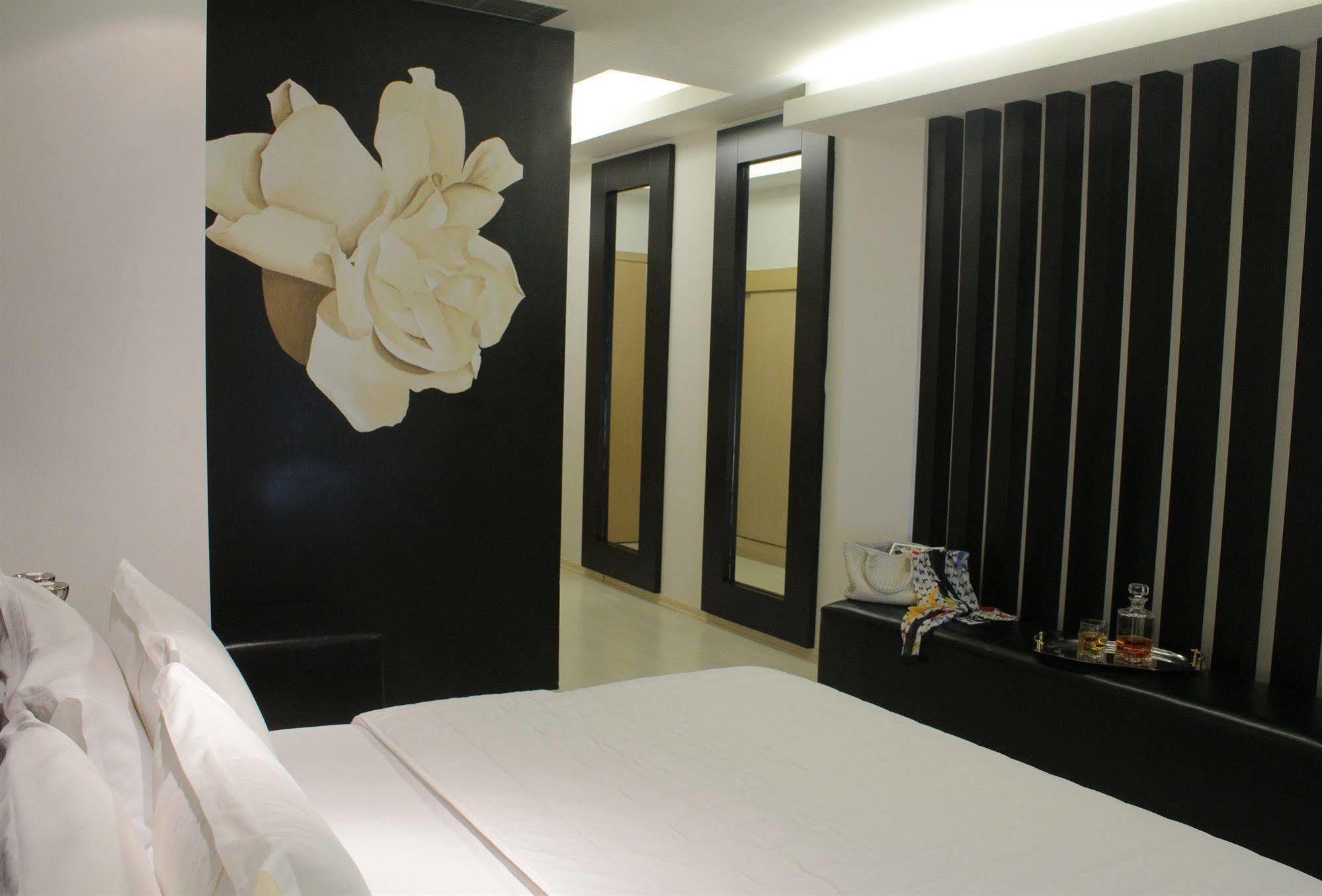 Galaxy Art Hotel Oraiokastro Esterno foto